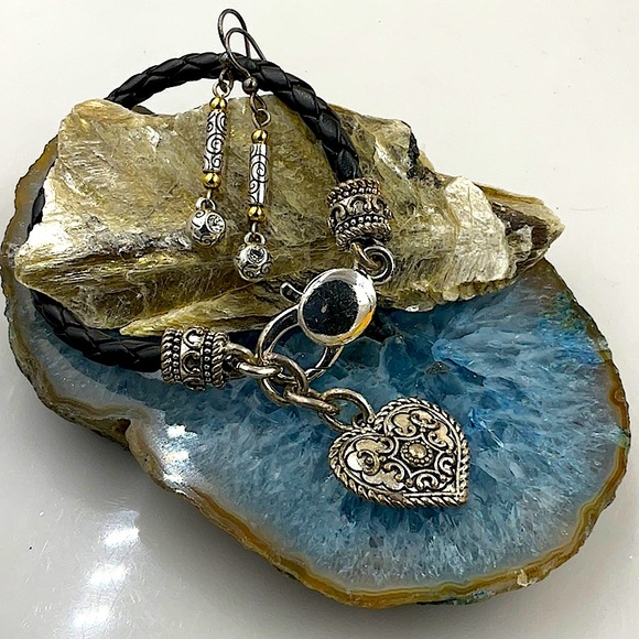 Brighton Silver and Gold Earrings Set & 7 1\2” Black Leather Bracelet W/Heart - Picture 4 of 6